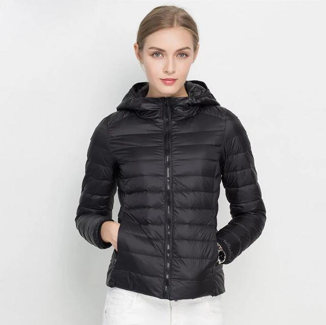 Femme | Doudoune Ultra Légère à Capuche Parka | Duvet | 16 Coloris –  DoudouneStore.com