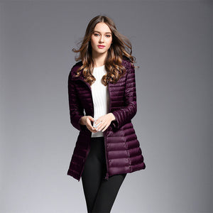 doudoune violet foncé tendance 2018 chic classe femme longue haute qualité duvet ultra fine légère à capuche parka couleur chaude uniqlo moncler jott canada goose north uniclo pas cher transportable en pochon